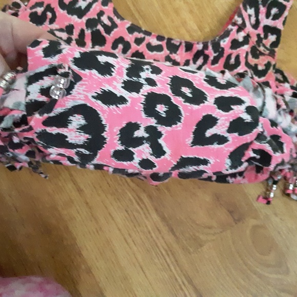 Justice purse with beaded tassels. - Picture 4 of 8